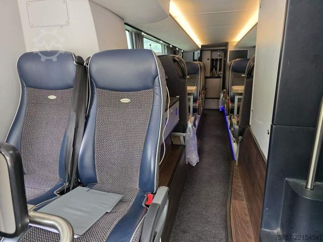 Dvospratni autobus NEOPLAN Skyliner,81+1+1,Hochdruckkühler neu  ZF Intarder