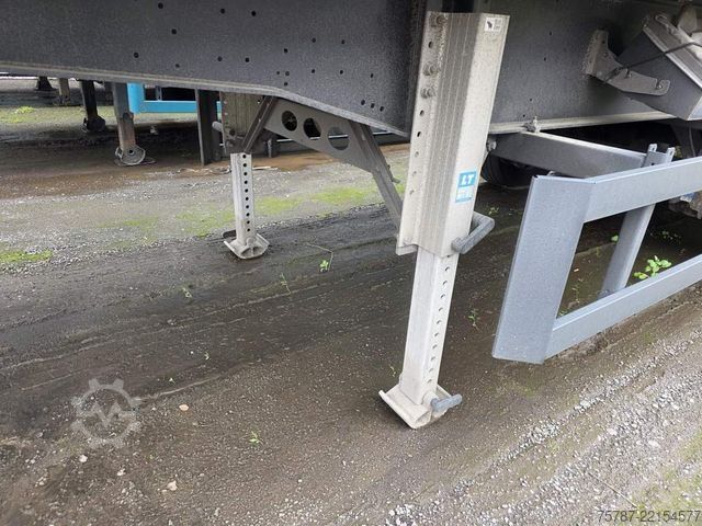 Kiperska poluprikolica SCHMITZ CARGOBULL 49 cbm Getreidekipper, Kornschieber, Luf, Lift