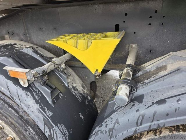 Kiperska poluprikolica SCHMITZ CARGOBULL 49 cbm Getreidekipper, Kornschieber, Luf, Lift