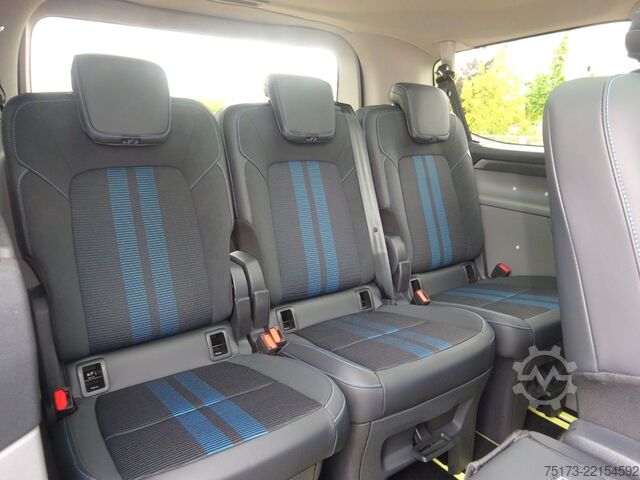 Minibus FORD Tourneo Custom 340L1 Sport PHEV AHK Exklusiv ACC