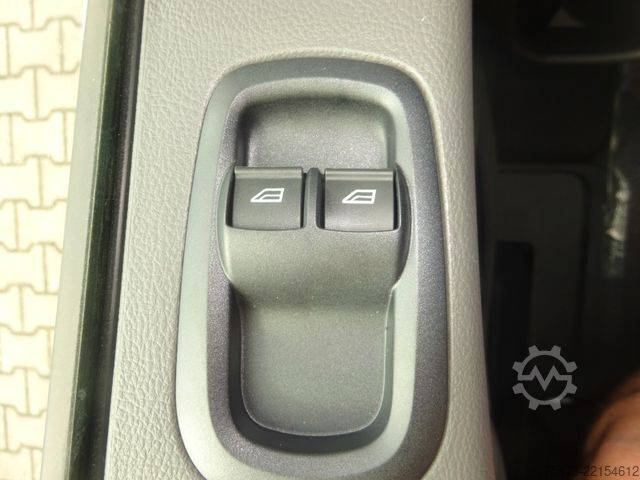 Kleinbus FORD Transit 350 L3H2 AT Trend BTW KMP Rampe Stndhz