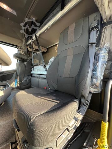 Tractor estándar DAF XF 480 FT