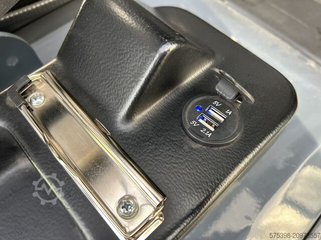 3 kerekű, 2 tonnás targonca, oldalsó eltolással, lítium akkumulátor, ujjhegy-vezérlés Mima TKC20