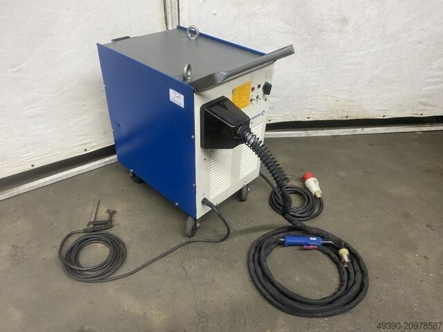 Appareil de découpe plasma, machine de découpe plasma avec torche manuelle BINZEL ABICOR, découpeuse MESSER GRIESHEIM Plasmastar HA 95