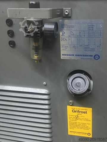 Appareil de découpe plasma, machine de découpe plasma avec torche manuelle BINZEL ABICOR, découpeuse MESSER GRIESHEIM Plasmastar HA 95