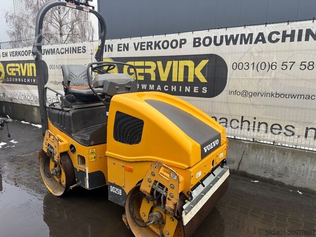Tandemwalze Volvo DD 25 B
