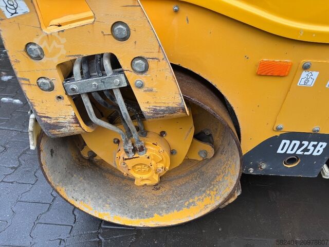 Tandemwalze Volvo DD 25 B