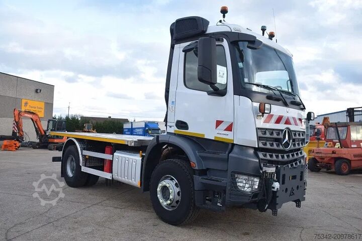 Koffer Mercedes-Benz Arocs 1836