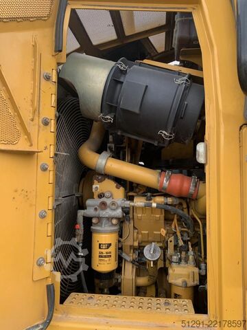 Rupslaadschop Caterpillar 973D