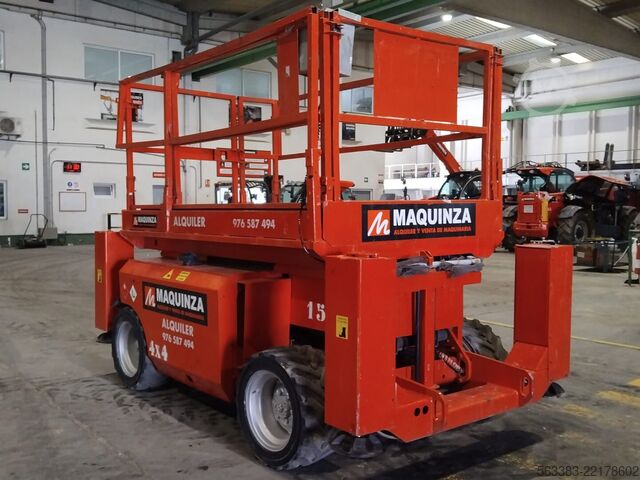 Schaarhoogwerker Genie GS2668RT