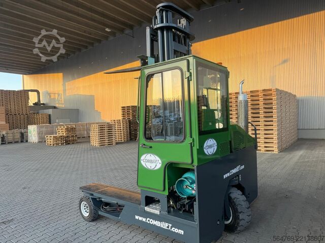 Négyirányú targoncát Combilift C5000 / 5500 mm / free lift