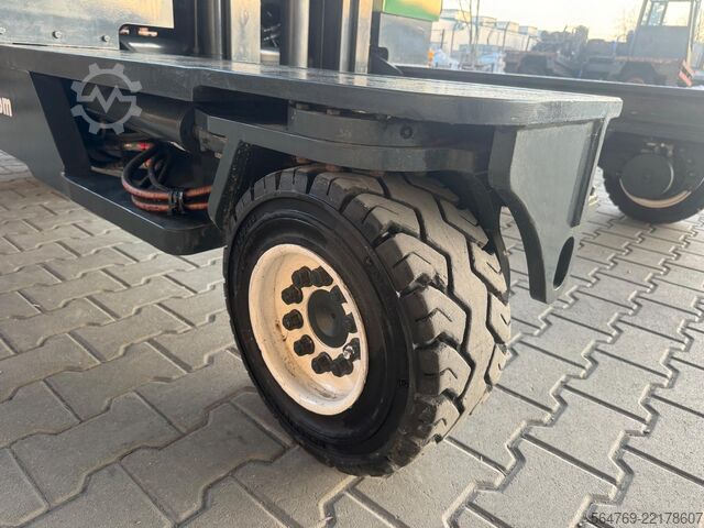 Négyirányú targoncát Combilift C5000 / 5500 mm / free lift