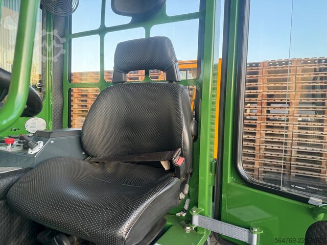 Négyirányú targoncát Combilift C5000 / 5500 mm / free lift