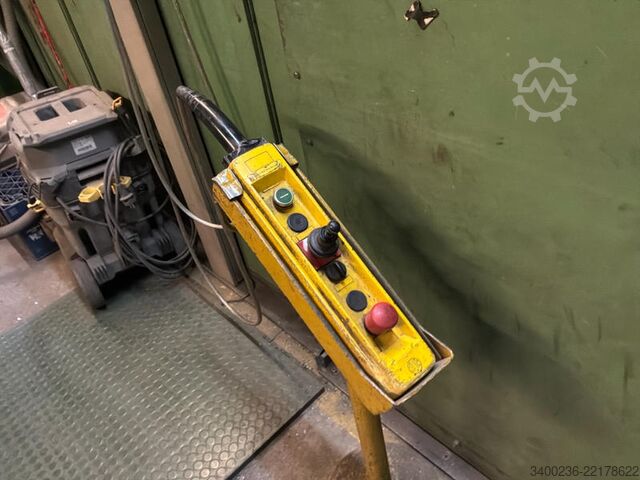 2000 Römatec S-G-H-01 Stationaire, gesloten röntgenkast met handlingsysteem Römatec S-G-H-01