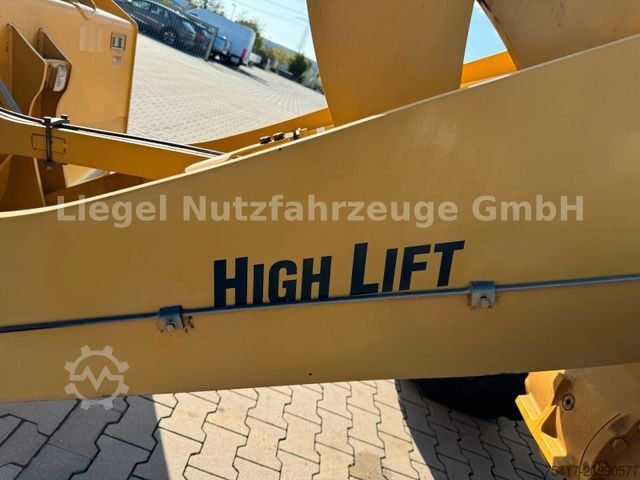 Kerekes rakodó CATERPILLAR 938M *High Lift*