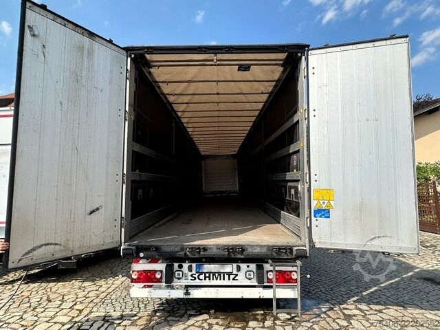 Semi-reboque aberto com lona schmitz Cargobull Seitenplane