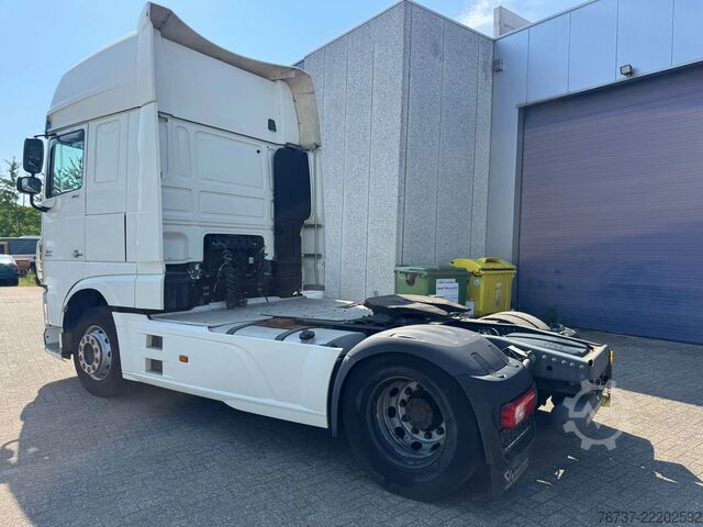 Padrão-SZM DAF XF 106.460 **EURO 6-INTARDER-BELGIAN ORIGINE**