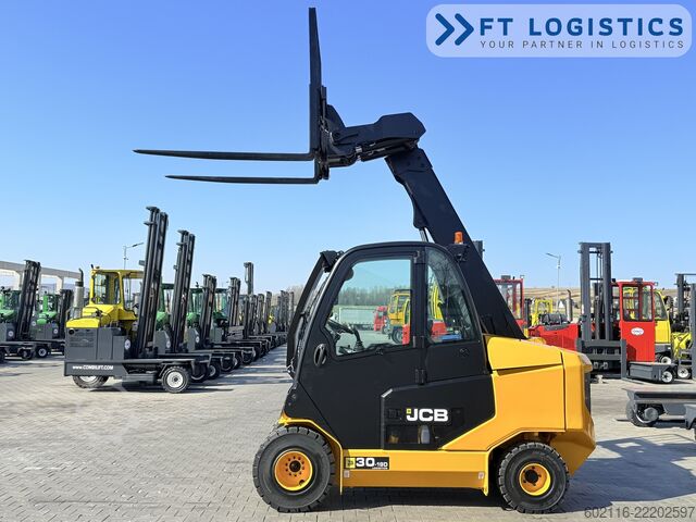 Carregador telescópico JCB TLT30D TELESCOPIC MAST DIESEL CABIN
