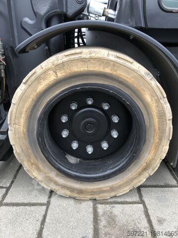 Electric - 4 wheels Still RX60-50/600