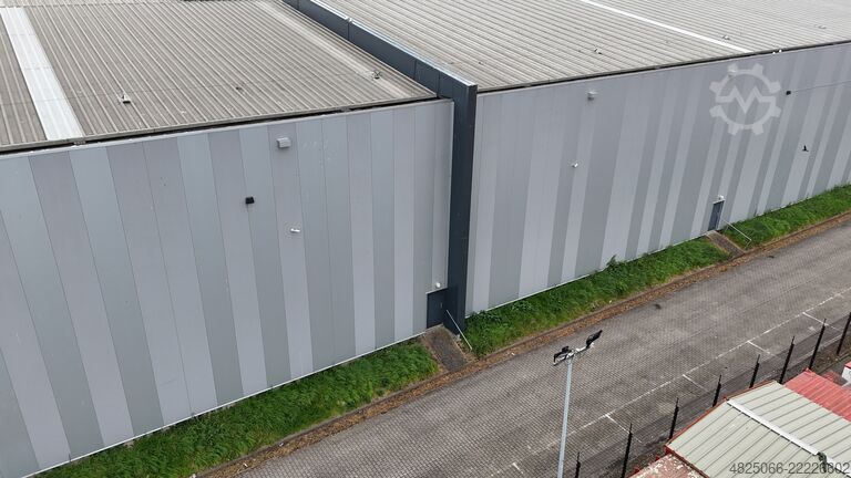 Acélszerkezet 9.800 m² Steelconstruction 9.800m² 