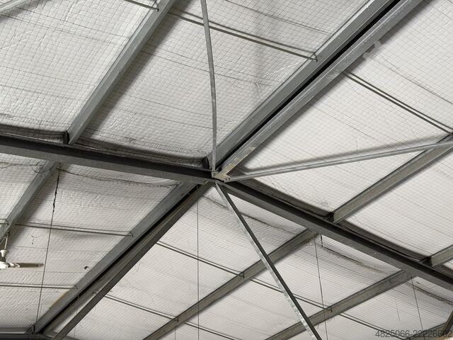 Acélszerkezet 9.800 m² Steelconstruction 9.800m² 