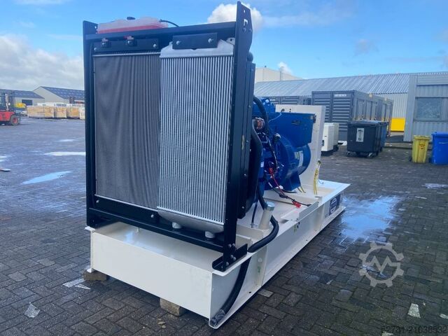 Agregado FG Wilson P605-3 - 605 kVA Open Genset - DPX-16021-O