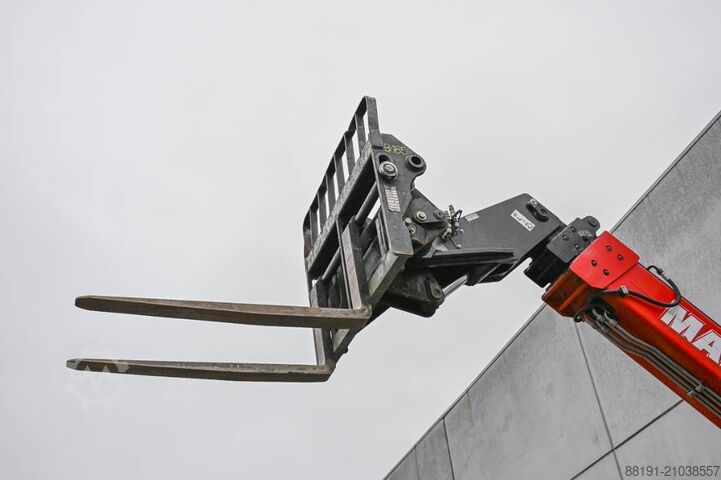 Teleskoplæsser Manitou MT 1030