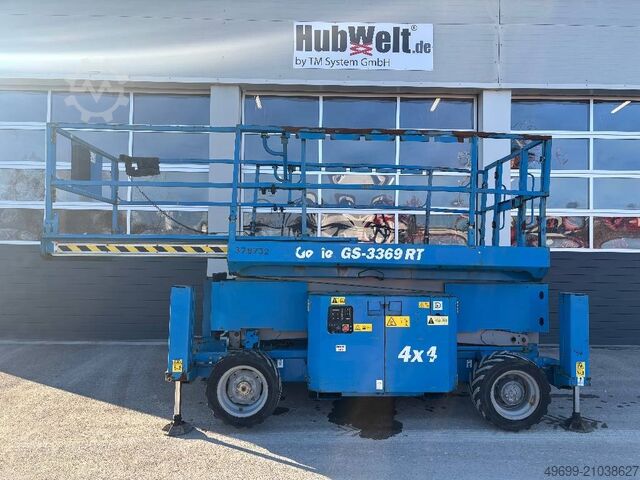Scherenhebebühne Genie GS 3369 RT - 12m Diesel Scherenarbeitsbühne 4x4