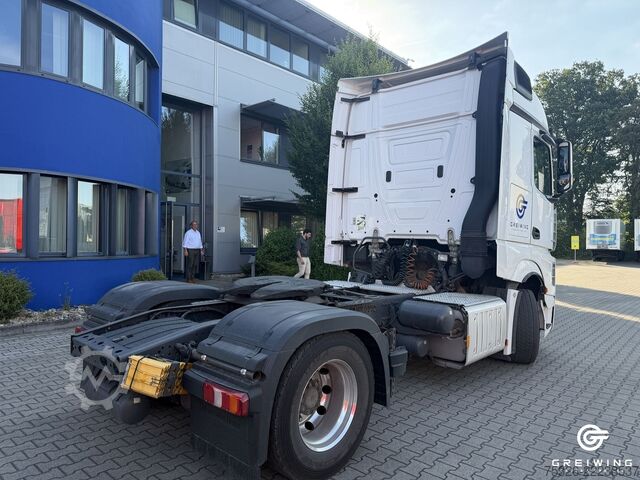 Tractora standard MERCEDES-BENZ ACTROS 1851 Gigaspace PTO Retarder Standklima