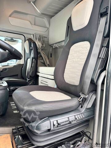 Τυπική μονάδα τράκτορα FORD F-MAX 500 in Voll- Ausstattung, MIETEN?