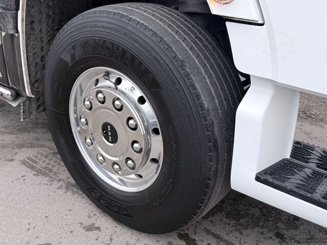 Τυπική μονάδα τράκτορα MAN Individual Lion TGX 18.640 LL Voll-Ausstattung
