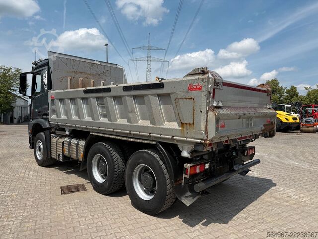 Basculantă MERCEDES-BENZ Arocs 2851 MP5 Retarder AHK