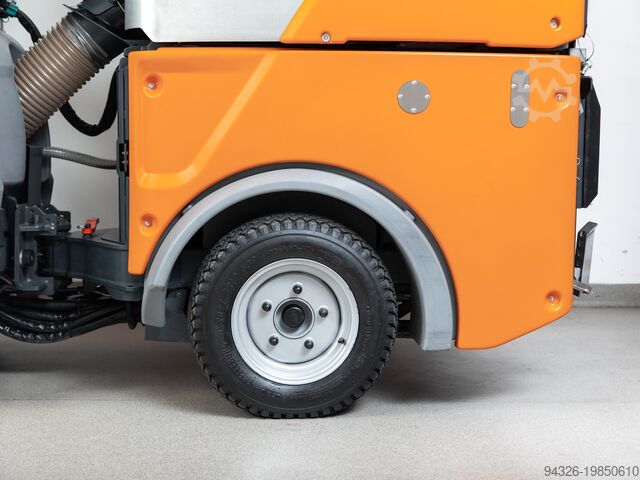 Street Sweeper Hako Citymaster 650 Hako Citymaster 650 4x4 - 2022y - 594h