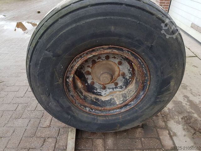 Diverse assen axle for trailer  diverse assen