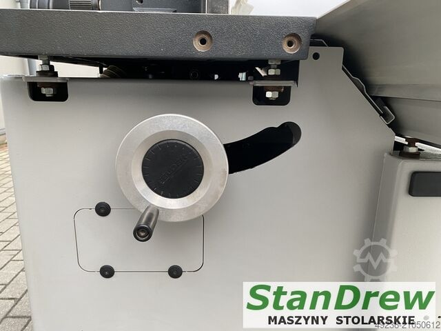 Felder F 700 freesmachine met roltafel en kantelbare spil Felder F 700