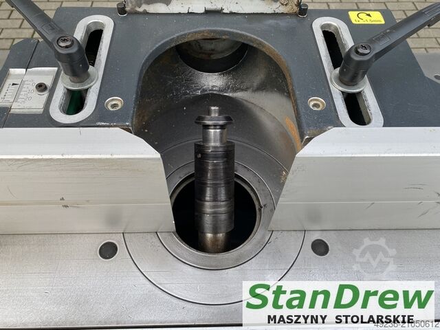 Felder F 700 freesmachine met roltafel en kantelbare spil Felder F 700