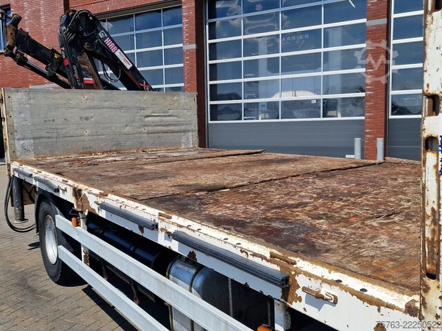 Vrachtwagen met kraan MAN TGL 12.210 - HIAB 077 DUO Crane / Grua - Manual...