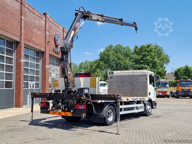 Vrachtwagen met kraan MAN TGL 12.210 - HIAB 077 DUO Crane / Grua - Manual...
