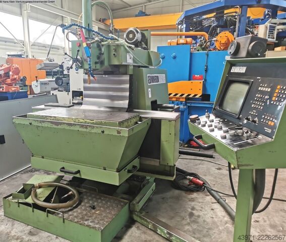 Frézka pro nástrojárnu - Universal MIKRON WF 51 C/155