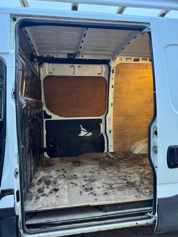 Bestelwagen Iveco Daily 35S16 **EURO 6B-LOW MILEAGE-BELGIAN ORIGI...