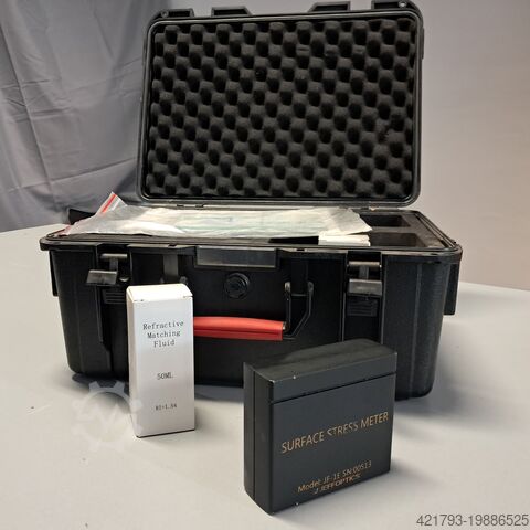 II. Apparat til måling af spændinger i glas JEFFOPTICS COMPANY JF-1