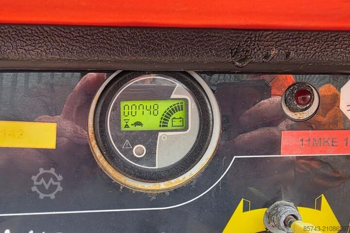 Scharnierende telescopische hoogwerker JLG E300AJ As-Is, Electric, 11m Working Height, 6.77m,