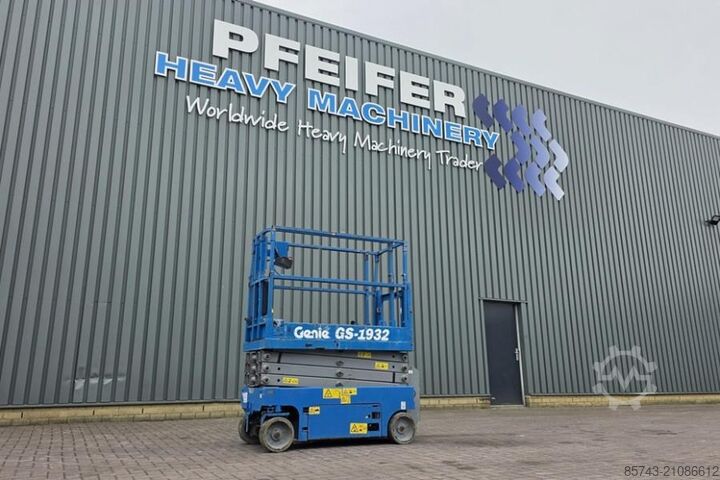 Schaarlift Genie GS1932 Electric, Working Height 7.8 m, 227kg Capac