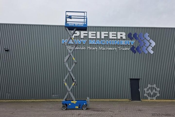 Schaarlift Genie GS1932 Electric, Working Height 7.8 m, 227kg Capac