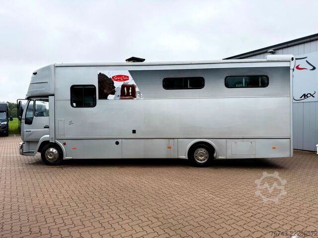 Viehtransporter LKW MAN 10220 5  Pferde Wohnung /Dusche