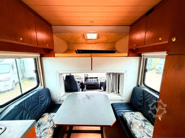 Viehtransporter LKW MAN 10220 5  Pferde Wohnung /Dusche