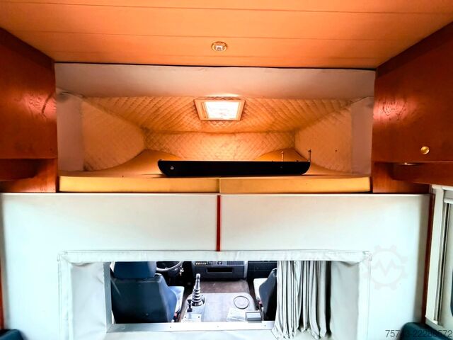 Viehtransporter LKW MAN 10220 5  Pferde Wohnung /Dusche