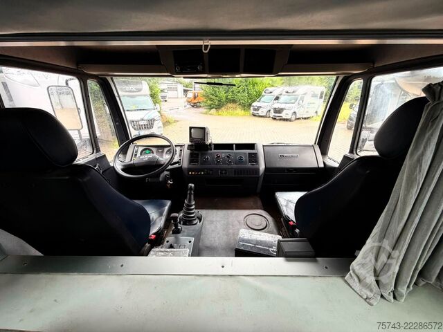 Viehtransporter LKW MAN 10220 5  Pferde Wohnung /Dusche