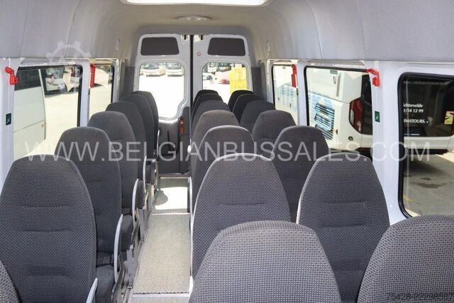 Minibusz Mercedes-Benz Sprinter Transfer 45/ Basic 45 / 7.4m / Manual ...