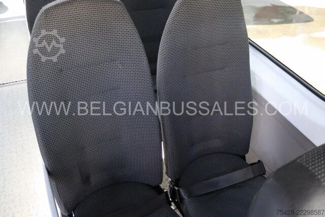 Minibusz Mercedes-Benz Sprinter Transfer 45/ Basic 45 / 7.4m / Manual ...